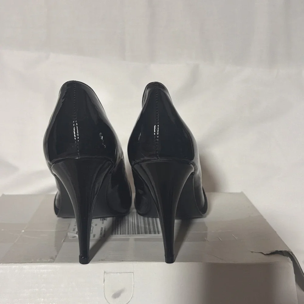 Chadwick's Women's Black Patent Leather Heels 8.5‎ M